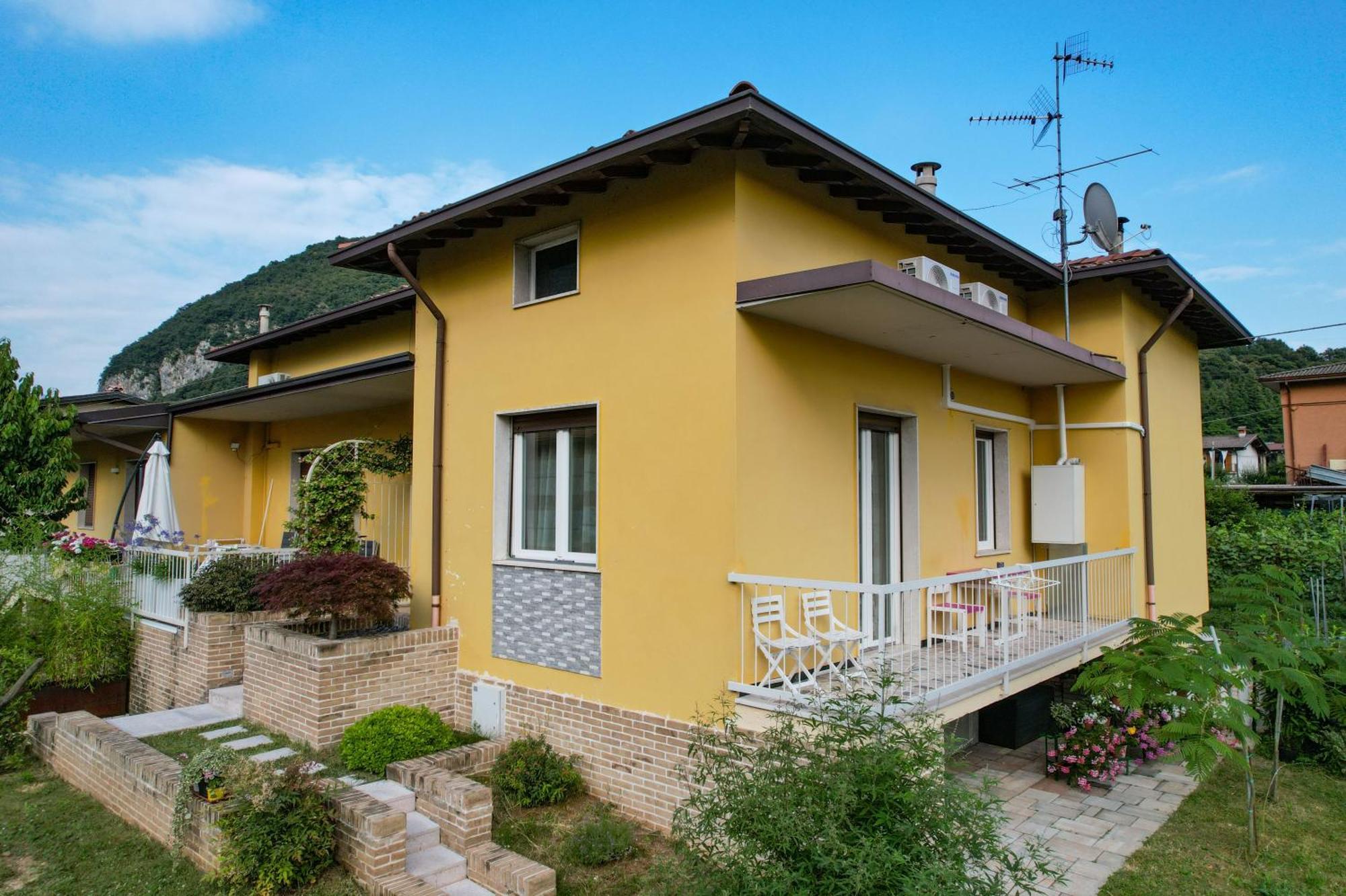Ll Gelsomino Di Bazzani Apartment Villanuova sul clisi Exterior photo